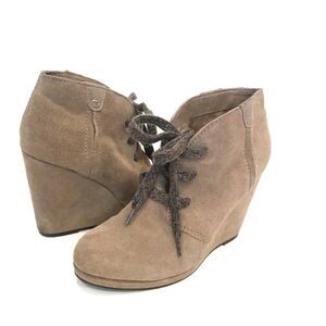 DV Dolce Vita Gael Tan Suede Lace Up Wedge Heel Ankle Boot Bootie